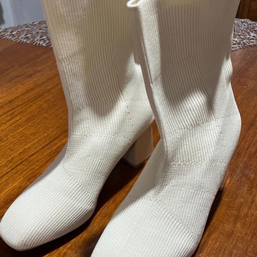 Trendyol boots new, size 38, white