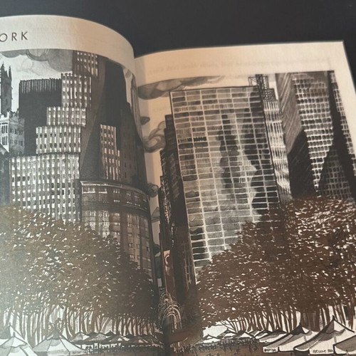 Louis Vuitton New York City Guide 2009 collectible travel book