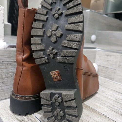 Dame Rose ankle boots used, size 40, tan color