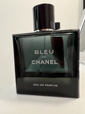 Bleu de Chanel Eau de Parfum 40 ml like new, men's fragrance