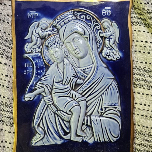 Porcelain Virgin Mary image Crown Bavaria like new with gold decoration