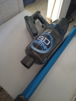 Ηλεκτρική σκούπα μπαταρίας stick Trisa Quick Clean Prof. T9621 μεταχειρισμένη, μόνο κινητήρας και μπαταρία