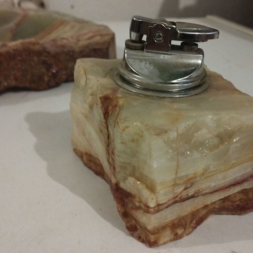 Onyx ashtray and lighter like new, handmade Italy 70s