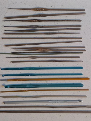 Metal crochet hooks used, pack of 24