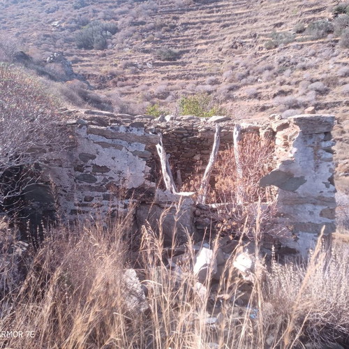 Land with Cell in Sykamia Serifos 2275 sqm Sea View