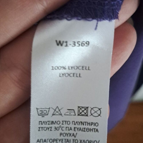 Access Fashion dress like new, purple, size M-L, winter collection