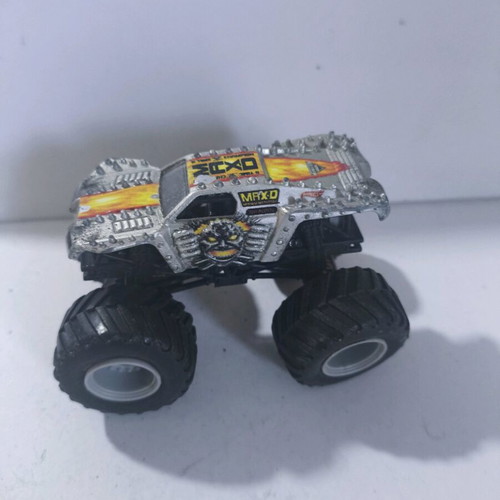 Hot Wheels Monster Jam Trucks MaxD Silver like new