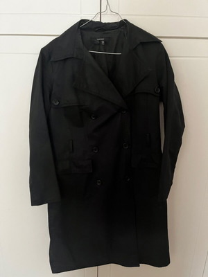 Zara trench coat XL black lined without belt