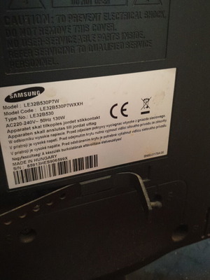 Samsung LE 32B530P7W 32" LCD телевизор, нуждае се от смяна на LED ленти
