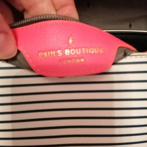 Pauls Boutique striped white and blue crossbody bag like new