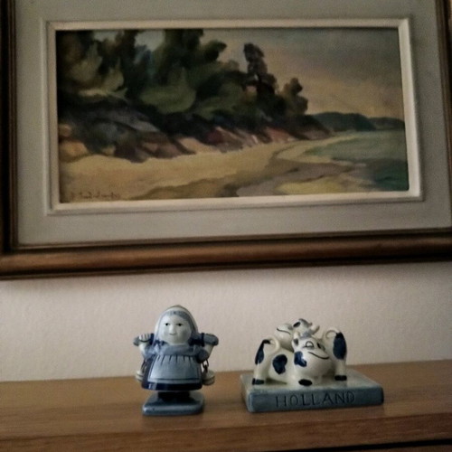 Delft porcelain decorative set 2 pieces like new, handpainted