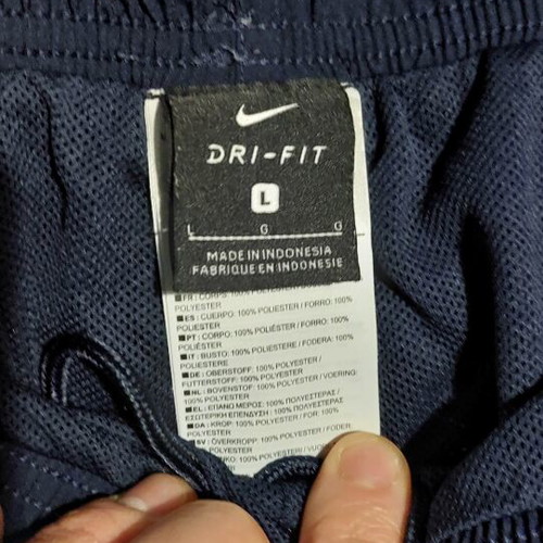 Pao sports pants large like new, authentic