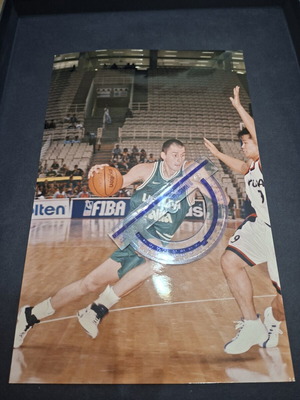 Arturas Karnisovas basketball photo used, authentic collectible