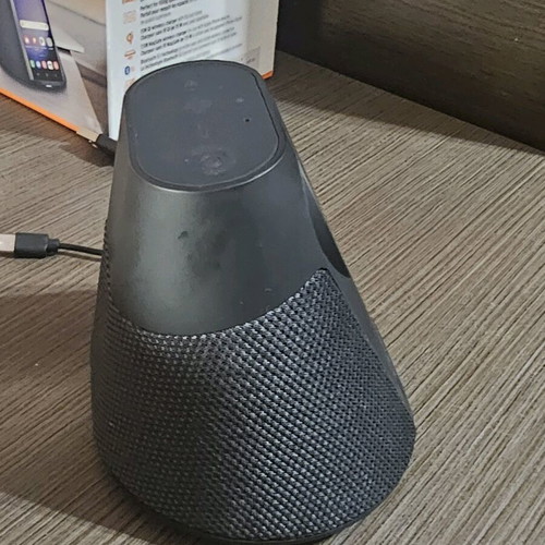 IQ Wave Home Speaker like new, portable Bluetooth