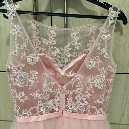 Mikael dress used, medium, tulle and satin