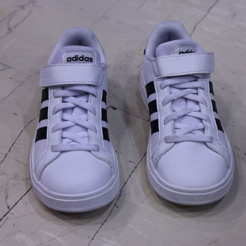 Adidas Kids Sneakers Size 30 White Black New