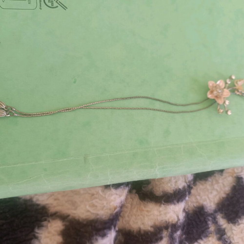 Necklace like new with adjustable design