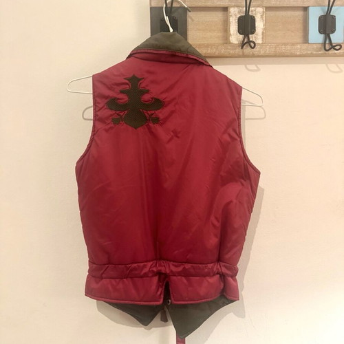 Waterproof vest like new, red and pink