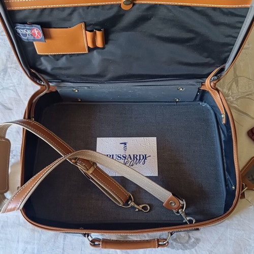 Monsac by Jaguar vintage travel bag like new, beige faux leather