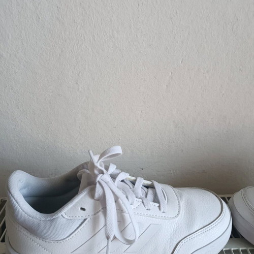 Adidas sneakers size 38 like new, white with box
