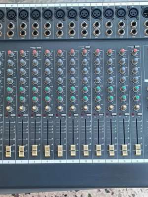 Mirage VM16 16-channel analog audio mixer console
