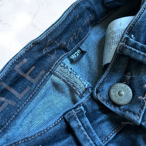 ALE women's blue denim jeans size W26 like new