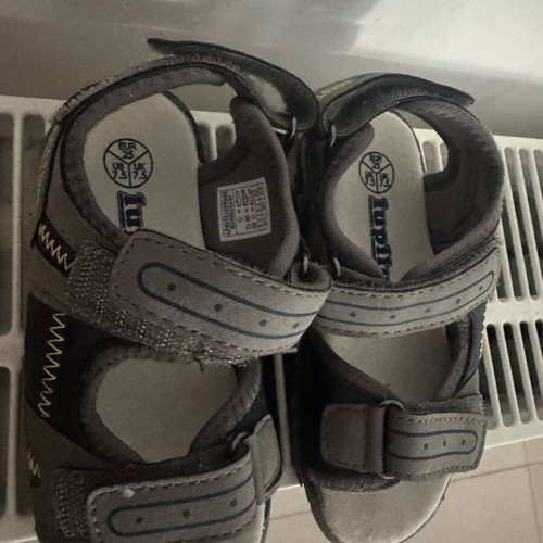 Lupilu sandals size 25 used with adjustable straps