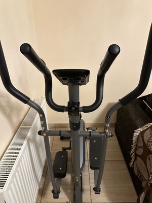 Everfit EFK 500 elliptical like new