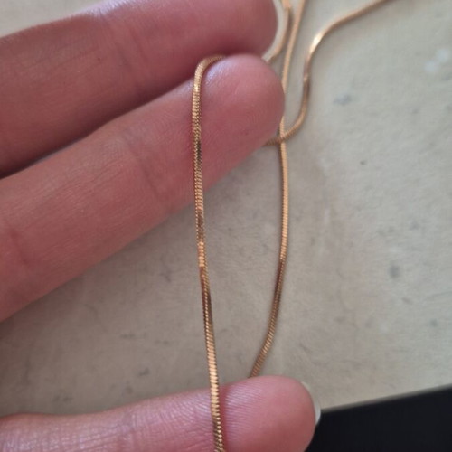 Waist chain like new, gold color