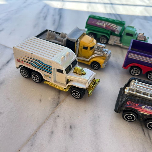 Hot Wheels toy cars old 1998 used metallic