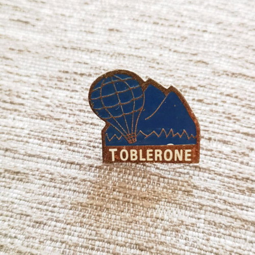 Vintage Metal Chocolate Pins Collection, 6 pcs, 90s brands