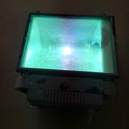 Large outdoor floodlight