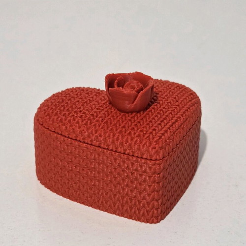 Heart gift box for ring or jewelry new