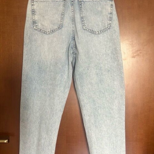 Women's jeans new with tags, size XXS 32 4, white and blue