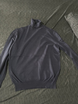 Oxford Company men's blue turtleneck XL