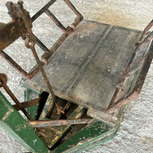 Antique scale used in original condition