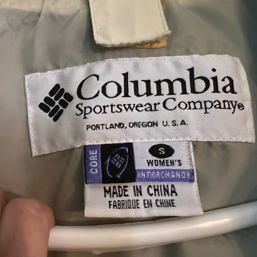 Columbia sports ski jacket used, yellow with fleece