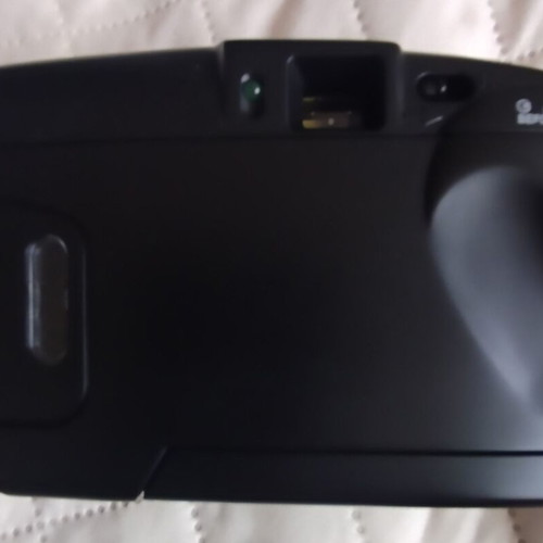 Wizen camera like new with case