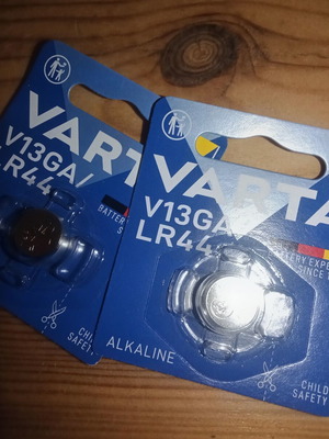 VARTA V13GA LR44 alkaline batteries, pack of 2
