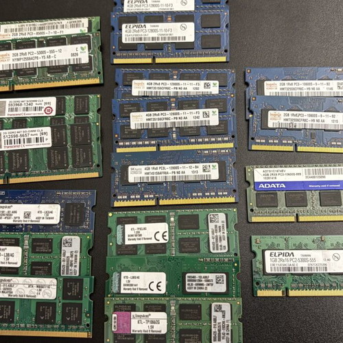Laptop RAM SO-DIMM pack of 13 DDR3 and DDR2 used, working