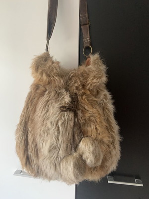 Claire's women's fluffy shoulder bag used, 44x35 cm