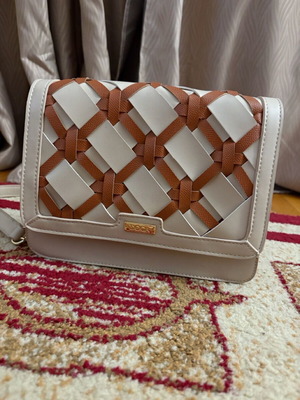 DOCA crossbody bag like new