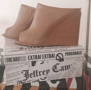 Πλατφόρμες Jeffrey Campbel σε nude sand χρωμα