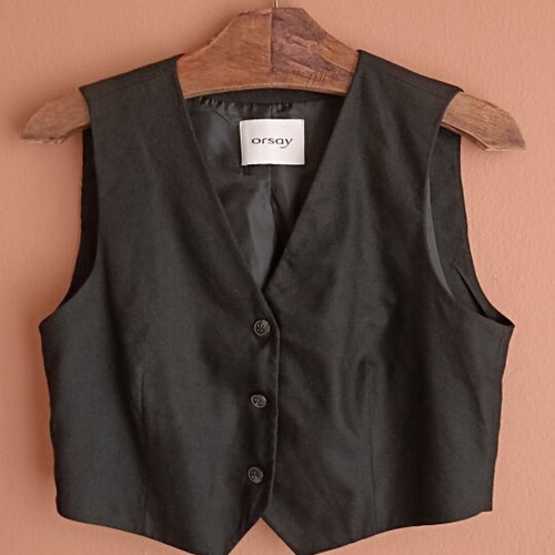 Orsay women's linen vest like new, black, size M