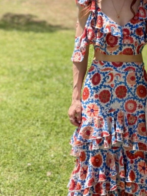 Σετ Kathrine από Abstracto Clothing σαν καινούργιο, φούστα maxi και crop top