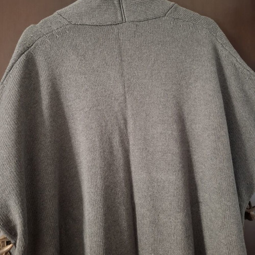 Massimo Dutti poncho size S wool cashmere blend like new, grey with brown details