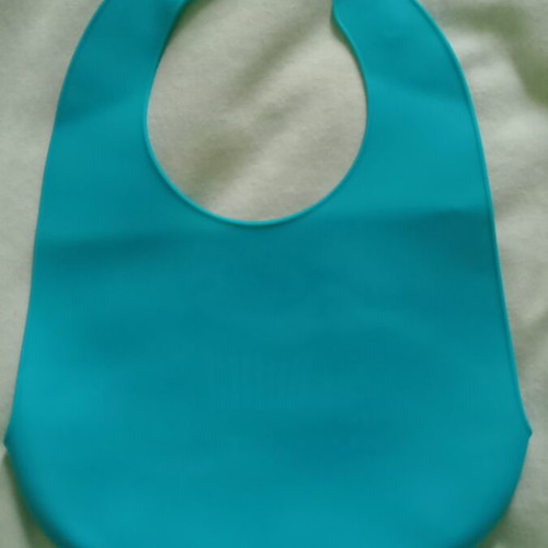 Bib bib like new with fiki all common