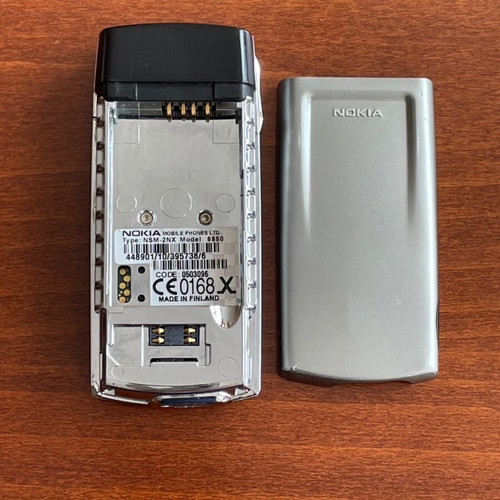 Nokia 8850 used phone with original panels and charger