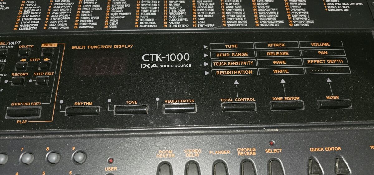 Casio CTK-1000 Keyboard Synthesizer… - € 180,00 - Vendora.cy