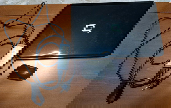 Laptop Compaq CQ58